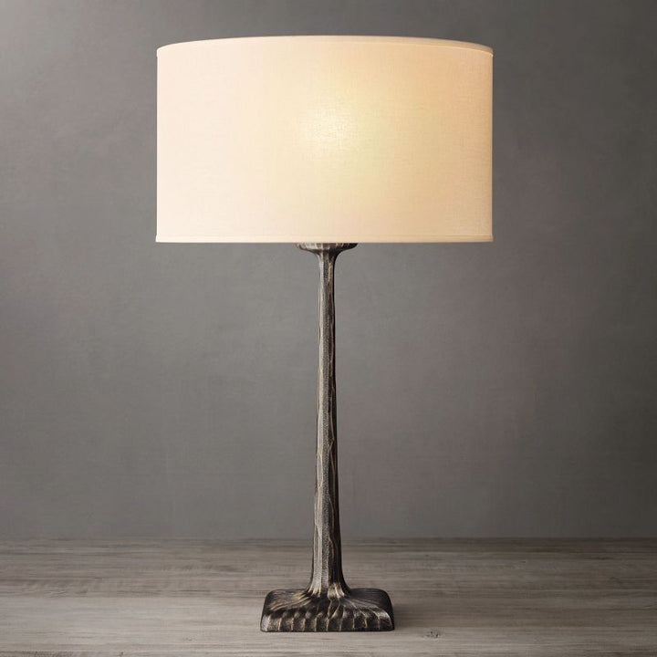 Thadeus Table Lamp - thebelacan